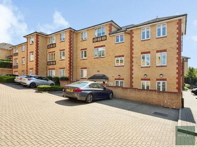 House for sale in Clayhall, Greater London