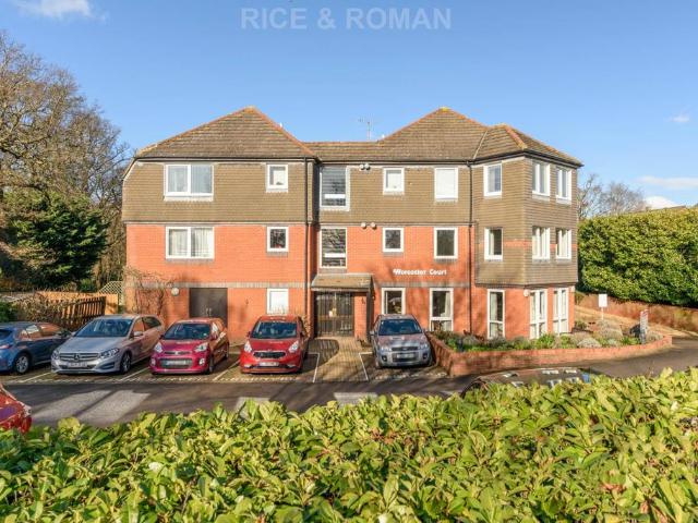 House for sale in West Ewell, Ewell