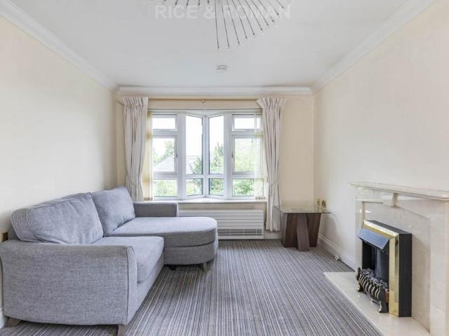House for sale in Blackhills, Surrey