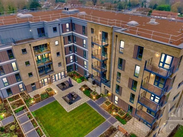 House for sale in Hertford, Colliers End