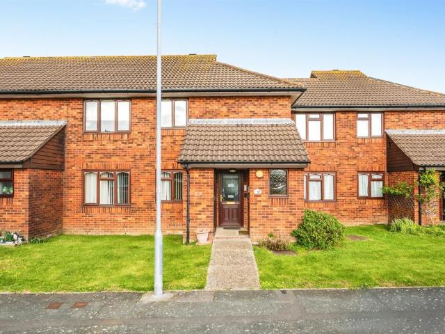 Flat for sale in Eastbourne, East Sussex