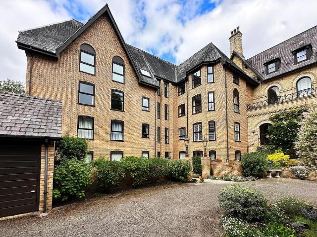 House for sale in Altrincham, Trafford