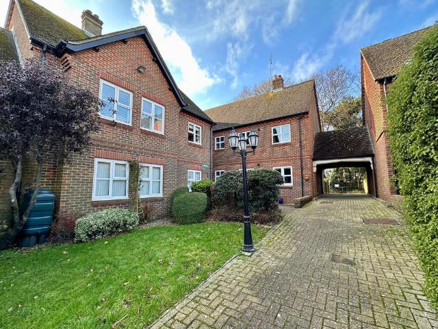 House for sale in Old Town, Heathlands