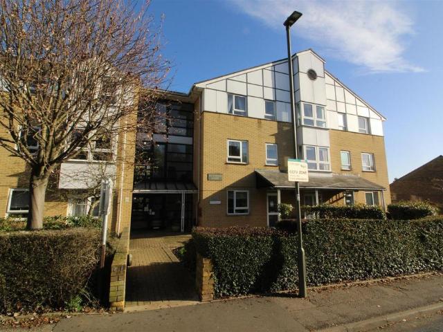 House for sale in High Barnet, Isle Of Man