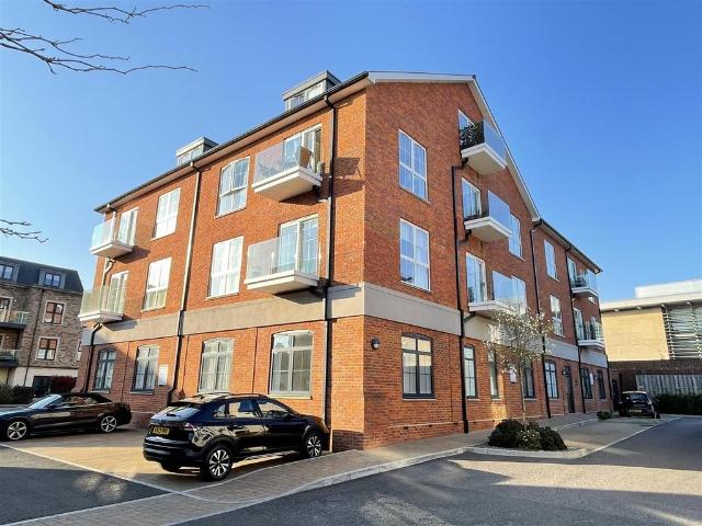 House for sale in Salisbury, Wiltshire