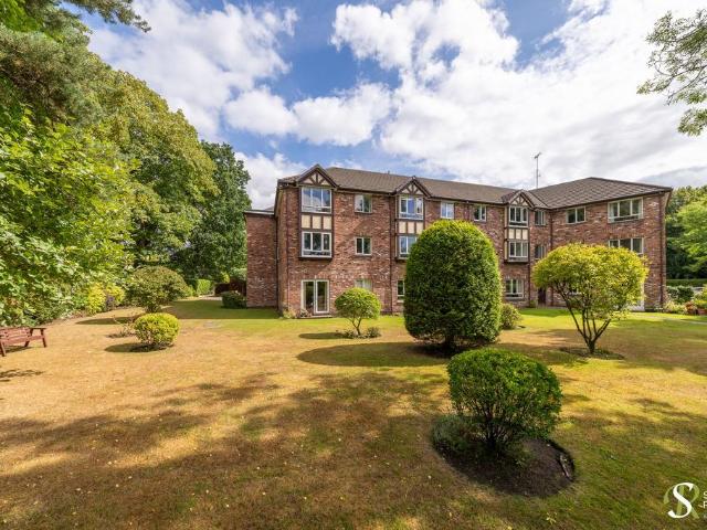 House for sale in Knutsford