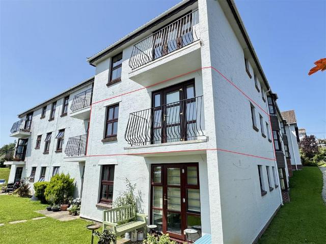 House for sale in St Stephen, Cornwall