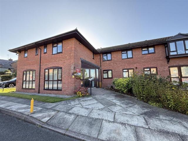 House for sale in Greasby, Wirral
