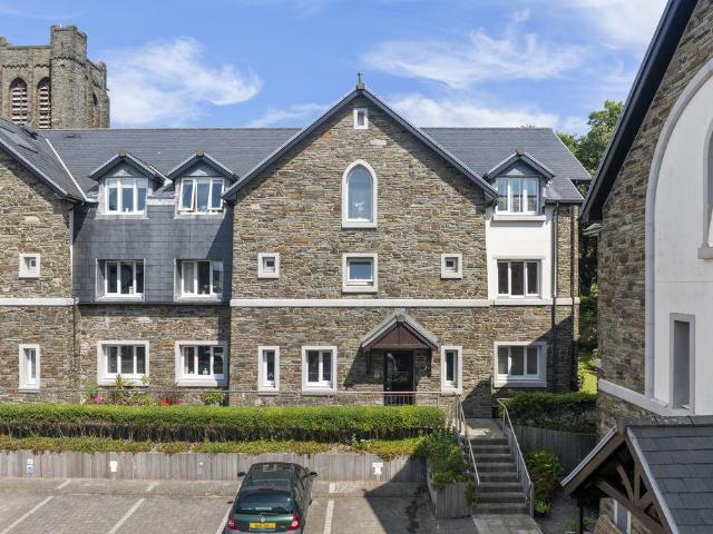 House for sale in Douglas, Scotland