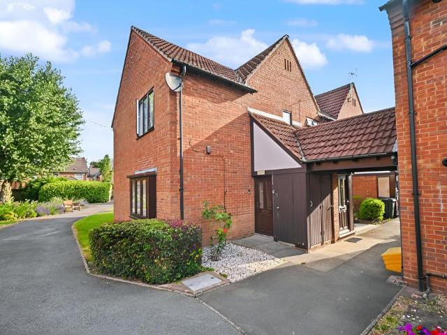 House for sale in Tettenhall, West Midlands