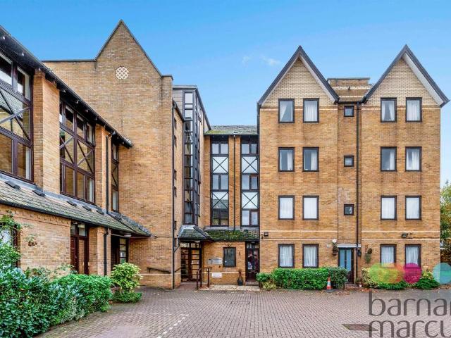 House for sale in North Finchley, Isle Of Man