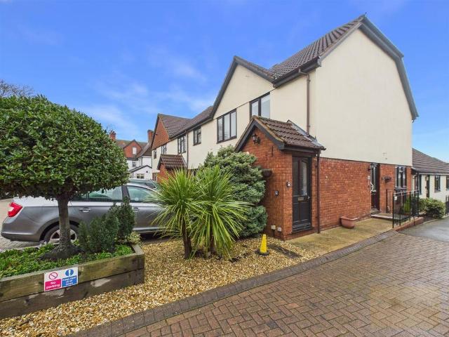 House for sale in Pamington, Gloucestershire