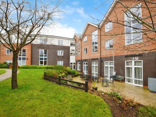 House for sale in Five Acres, Hertfordshire