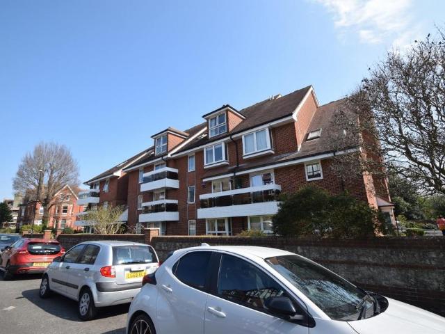 House for sale in Eastbourne, East Sussex