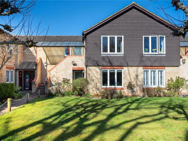 House for sale in St Margarets, Greater London