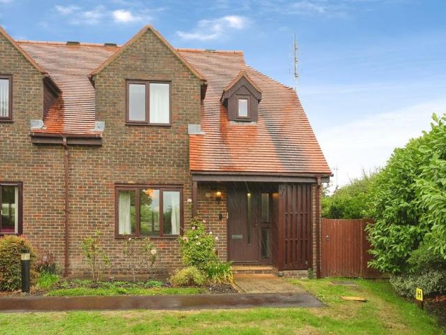 House for sale in Alveston