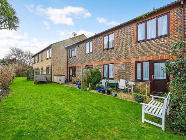 House for sale in Littlecote, West Sussex