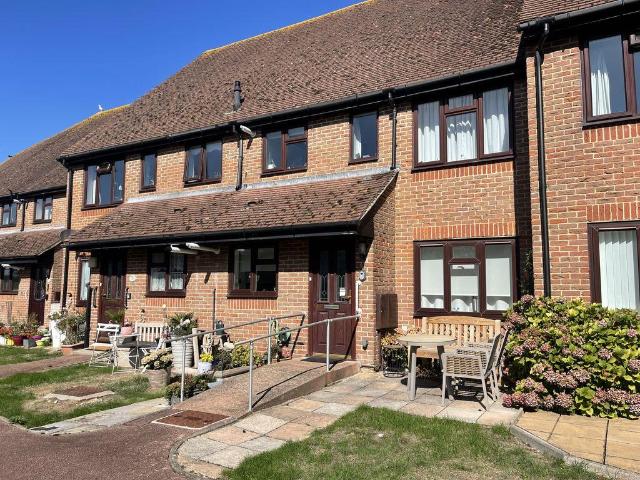 House for sale in Felpham, Clapham
