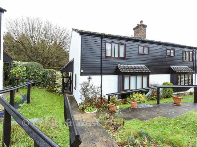 House for sale in Red Hill, Surrey