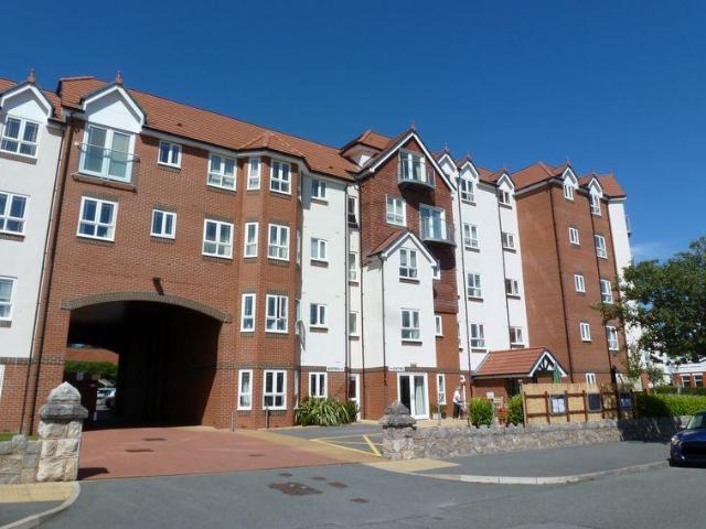 House for sale in Colwyn Bay, Wales