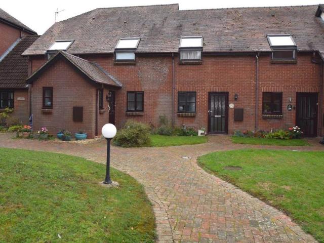 House for sale in Berrick Salome, Oxfordshire