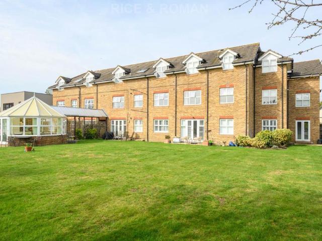 House for sale in Blackhills, Surrey