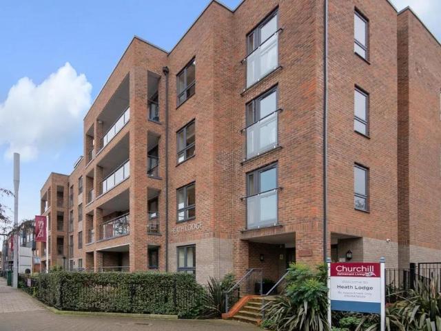 House for sale in Pinner, Greater London