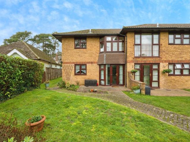 Flat for sale in Thornhill Park, Isle Of Man