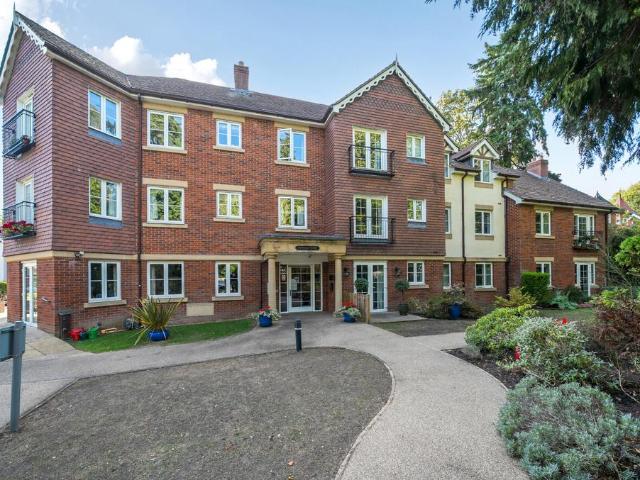 House for sale in Edenbrook, Hart