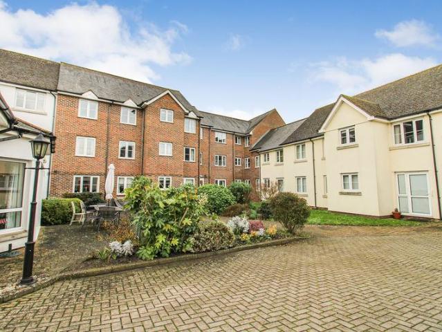 House for sale in Evershot, Oxfordshire