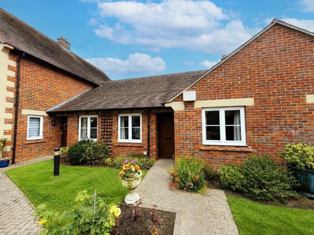 House for sale in Olney