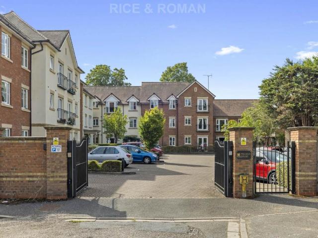 House for sale in Row Town, Surrey