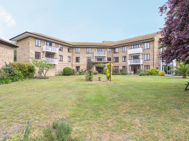 House for sale in Birchington, Acol