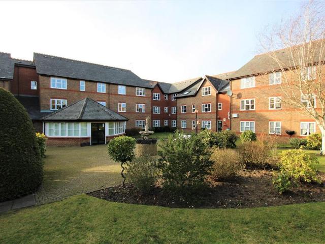 House for sale in Navestock Side, Essex