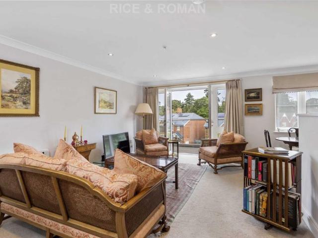 House for sale in Sunninghill and Ascot, Sunningdale
