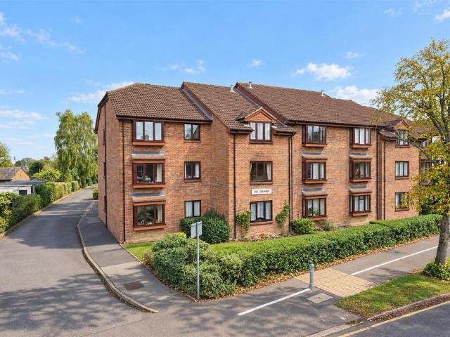 House for sale in Abbots Langley, Three Rivers
