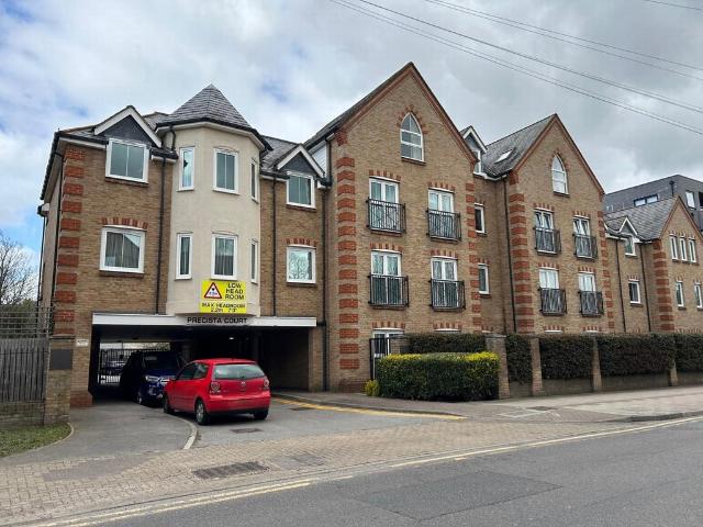 House for sale in Goddington, Greater London