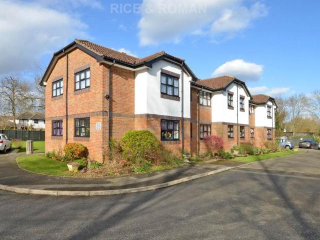 House for sale in Row Town, Surrey