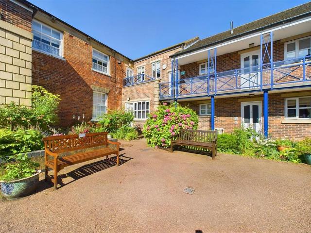 House for sale in Old Town, Bridlington