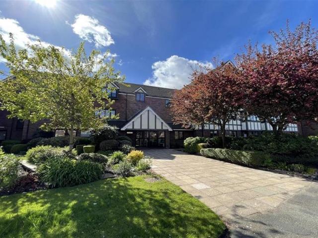 House for sale in Knutsford