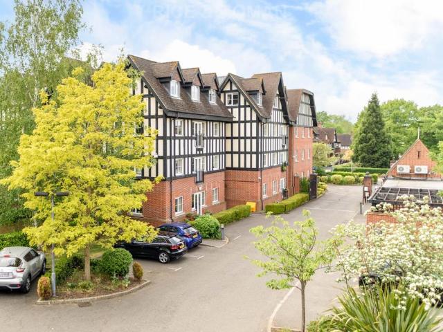 House for sale in Blackhills, Surrey