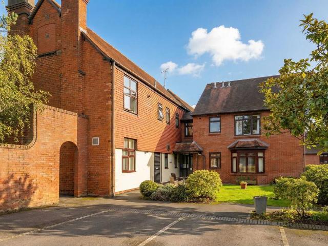 House for sale in Elmdon, West Midlands