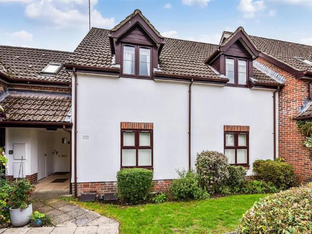 House for sale in Barton Stacey, Hampshire