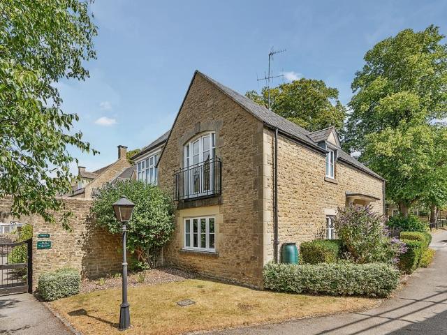 House for sale in Charlbury, Black Bourton