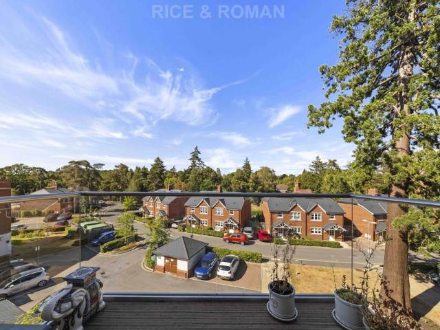 House for sale in Sunninghill and Ascot, Sunningdale