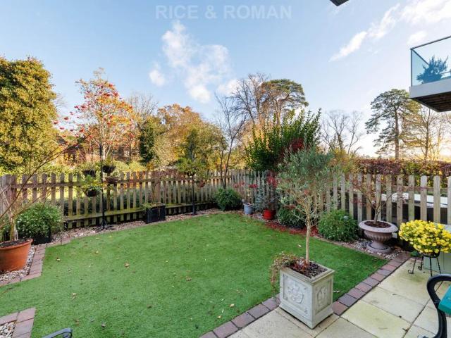 House for sale in Sunningdale