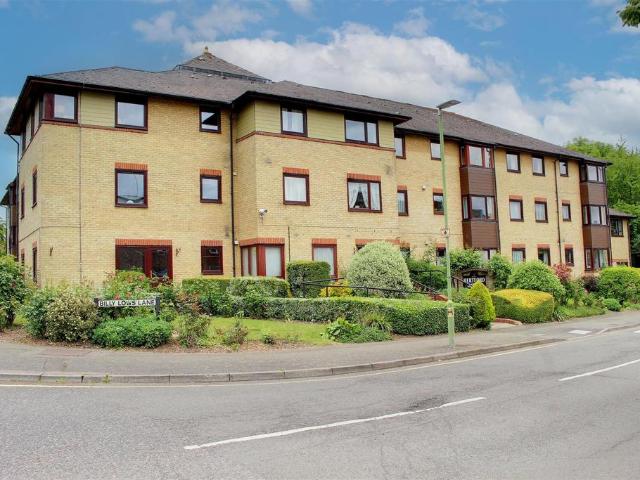 House for sale in Potters Bar, Hertfordshire
