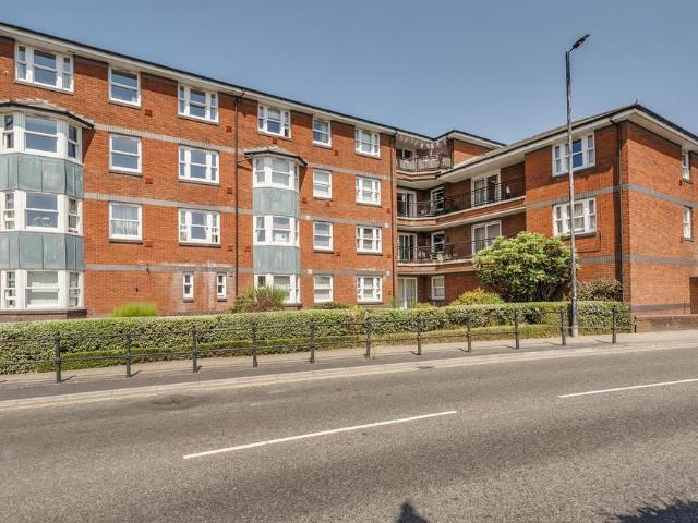 House for sale in Devizes, Wiltshire