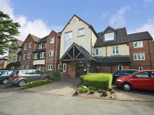 House for sale in Goldthorn Hill, Penn