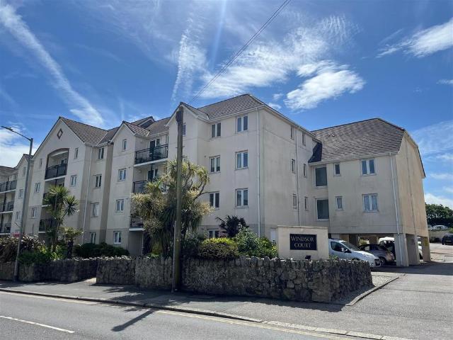 House for sale in Newquay, Cornwall